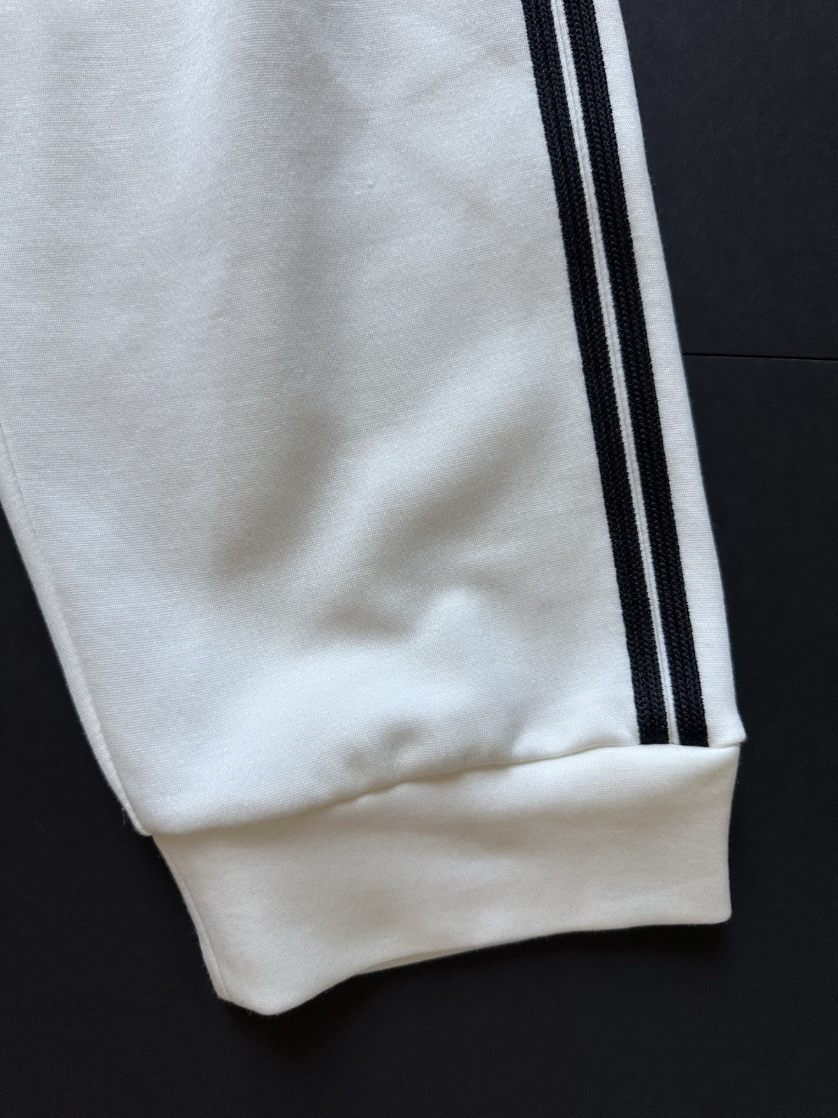 Giorgio Armani Mens White Casual Pants Size 40 US (56 Euro) 3RSP70 NWT $1095
